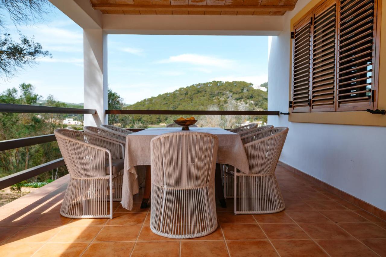 7 Bedroom With Pool - 5mins Walk To - Ramon Villa *